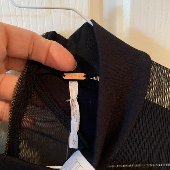 Free people top new with tags - Picture 4 of 7